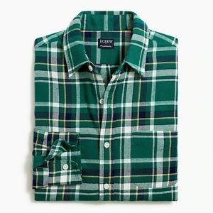 2/$30 ☀️ Men’s J. Crew slim fit flannel shirt